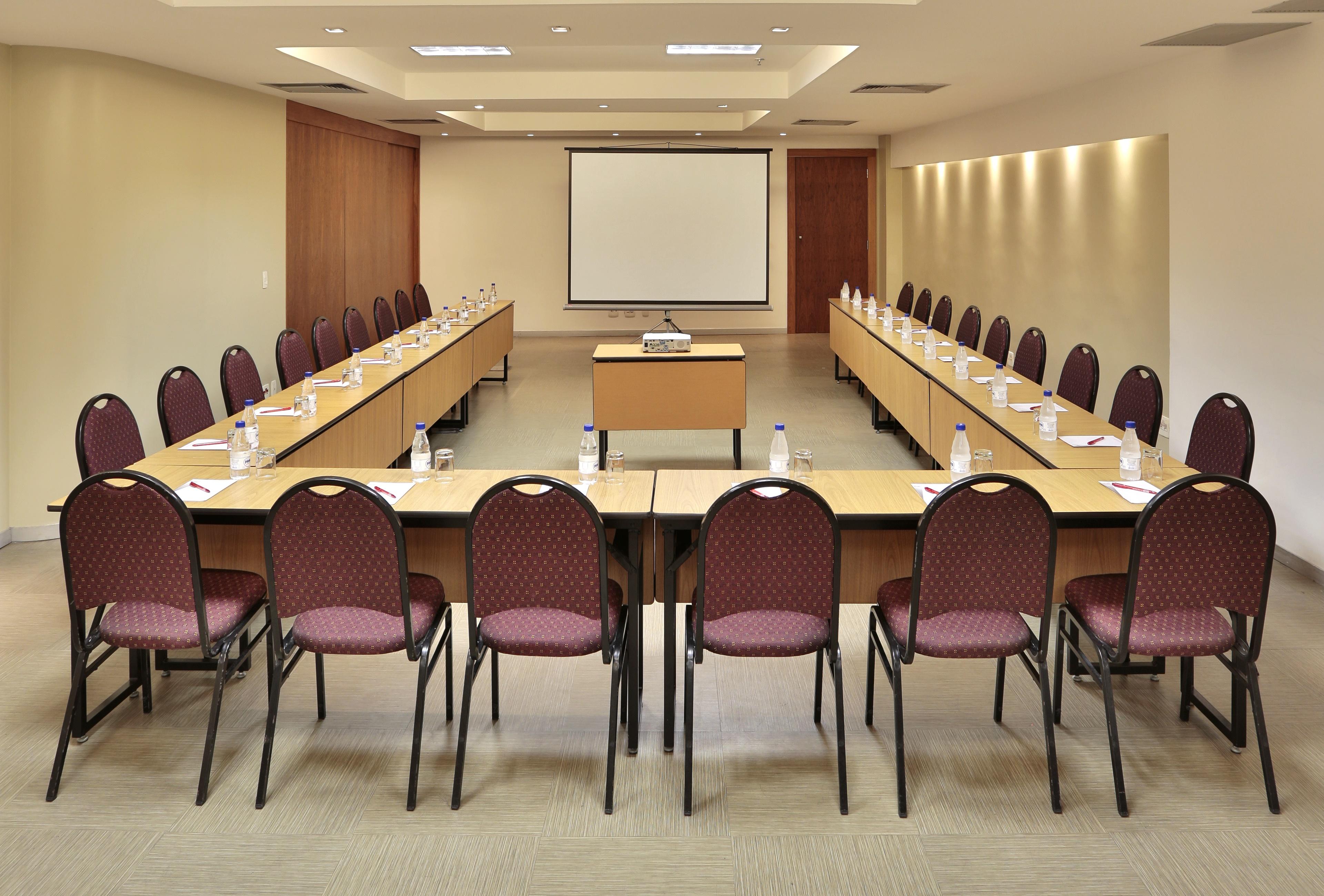 Hotel Arena Copacabana 4*